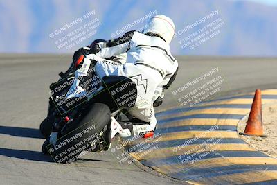 media/Jan-09-2022-SoCal Trackdays (Sun) [[2b1fec8404]]/Turn 12 Backside (130pm)/